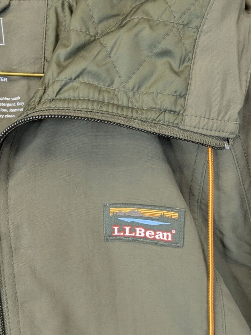 L.L.Bean Mens Medium Olive Green Packable Windbreaker Anorak Jacket - Picture 2 of 8